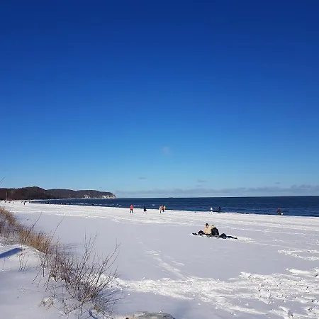 Privatunterkunft Old House *