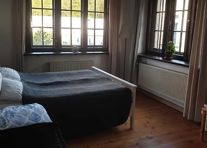 Old House Δωμάτια σε οικογενειακή κατοικία *